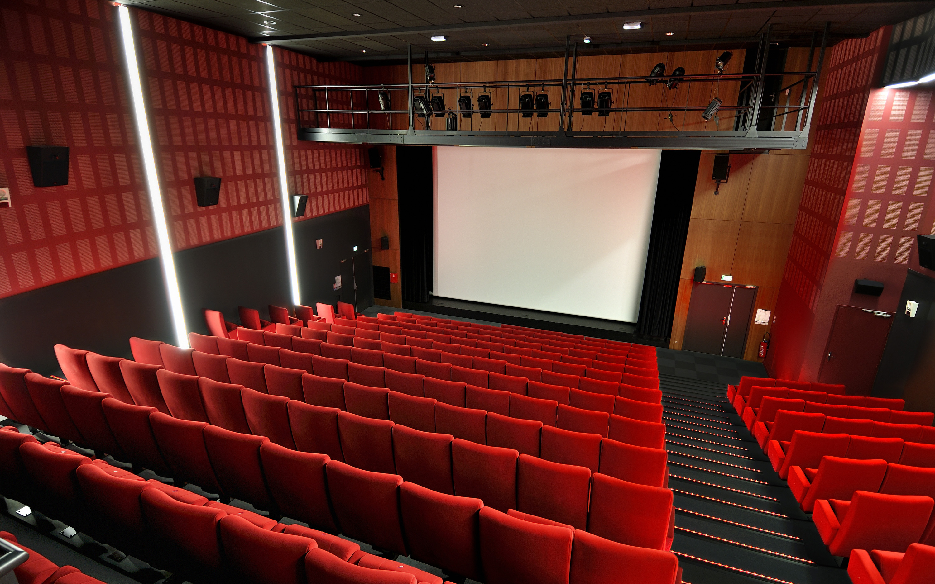 Cinéma thêatre PAX TIERCE RO.ME Architectes